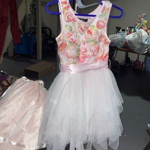 Girls size 5 dress